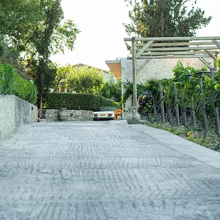 Mantilari Wine Estate 7 2 Private Pools 1 Heated Tennis Court Fitness Center * Archanes