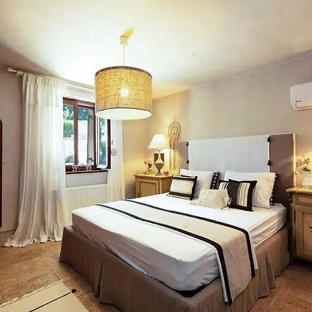 Mantilari Wine Estate 7 2 Private Pools 1 Heated Tennis Court Fitness Center Villa Archanes